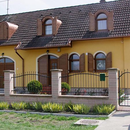 BogácsRajna Vendeghaz别墅 外观 照片